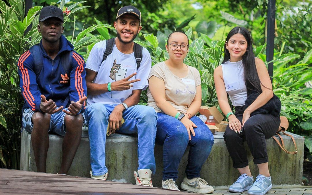 Festival laboral “Echaos pa’ lante”, un espacio para jóvenes en Medellín 